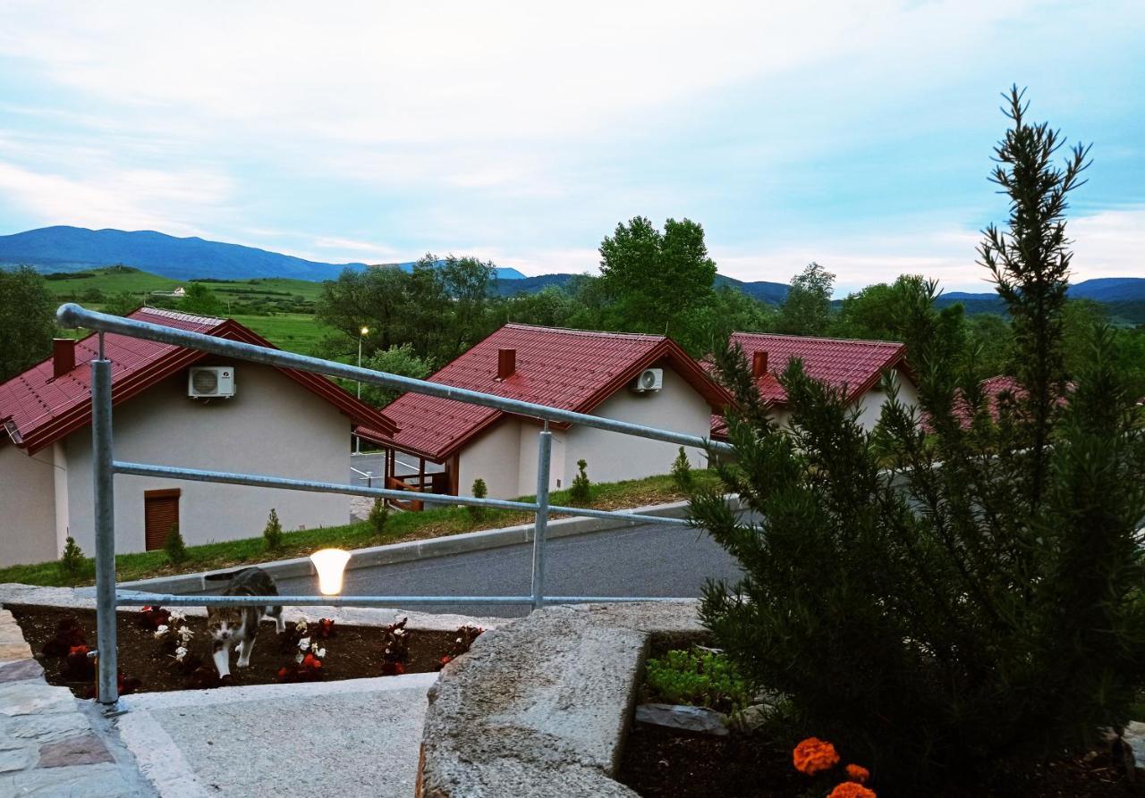 Sherwood Resort Bihac Bagian luar foto