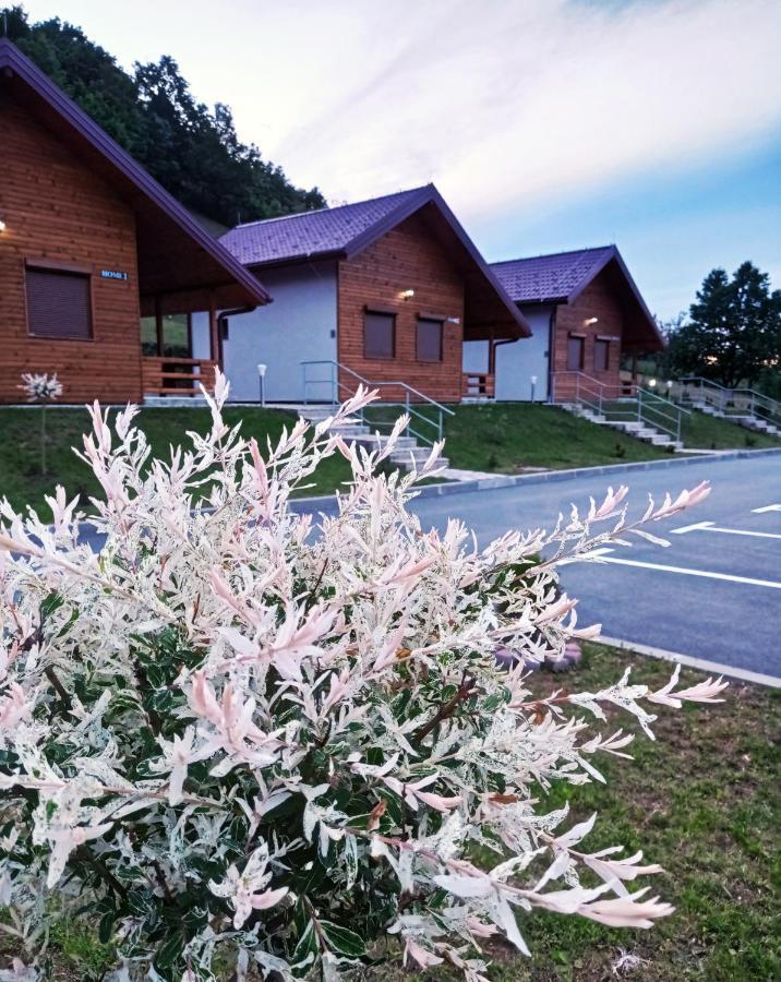 Sherwood Resort Bihac Bagian luar foto